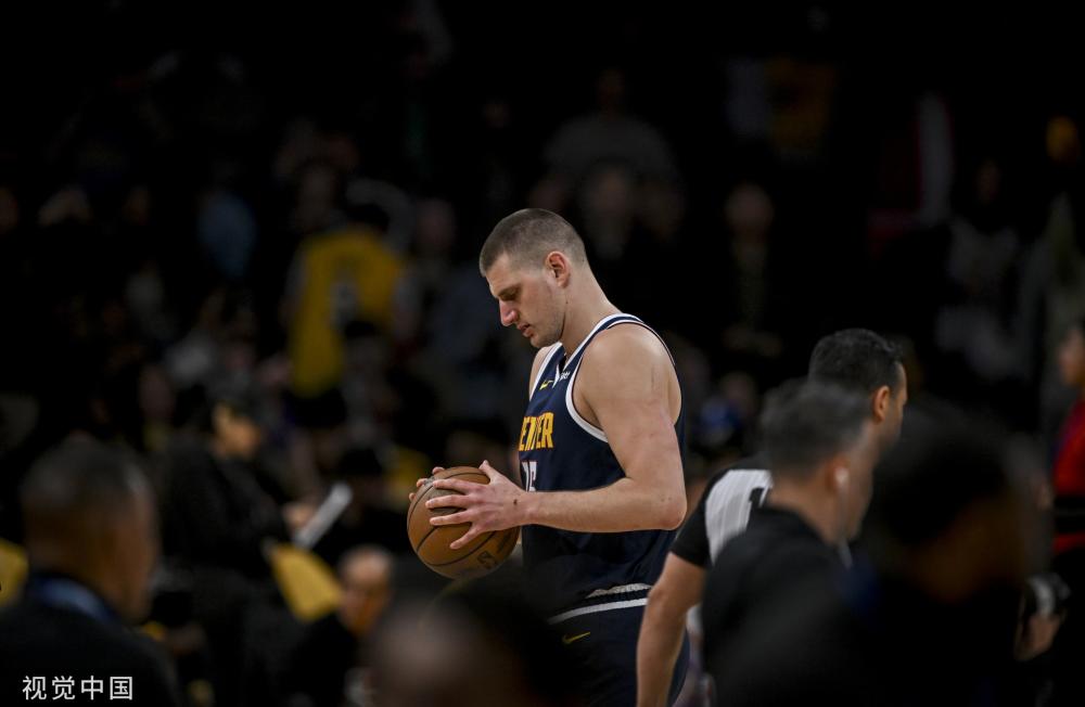 底扭转比赛 底扭转比赛