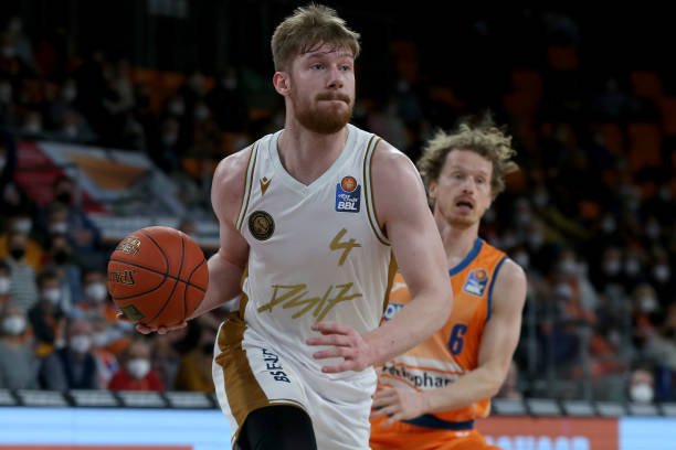 2漂亮的比 2漂亮的比